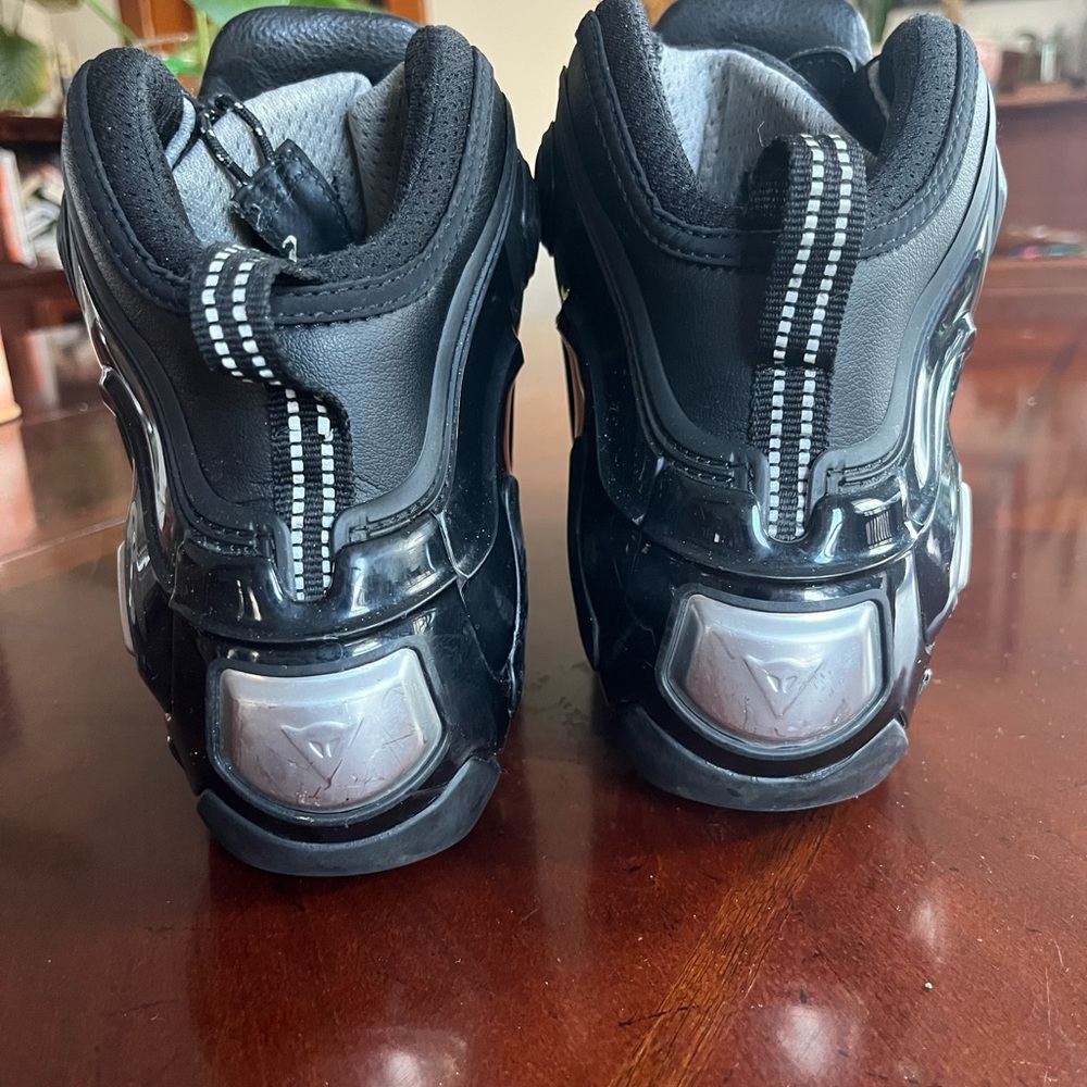 Dainese Motorcycle Boots - Picture 3 of 4